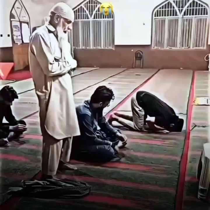 অনেক মুসলমানের এরকম সুন্দর মৃত্যুর জন্য মোনাজাতে পর্যন্ত আল্লাহর কাছে দোয়া করে তবে ভাগ্যবান যারা এবং আল্লাহ যাদের প্রতি সন্তুষ্ট হয়ে তারাই এই সুন্দর মৃত্যুটা পায় 💝 আল্লাহ আমাদের সবাইকে কষ্টহীন এবং সুন্দর মৃত্যু যেন দান করে ঈমানের সাথে এটাই দোয়া করি