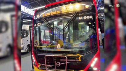 No es un tren. Gobierno de Jalisco presenta los camiones eléctricos de Línea 5