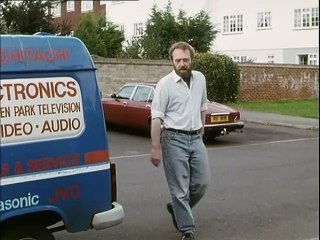 One Foot in the Grave - Season 4 Episode 02: Descent into the Maelstorm