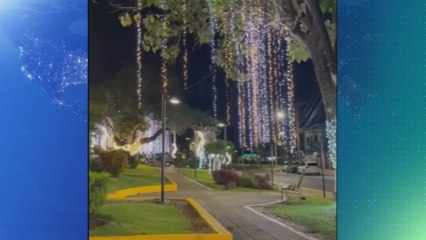 Avanza instalación del alumbrado navideño en parques del distrito capital: el gran encendido será el 30 de noviembre