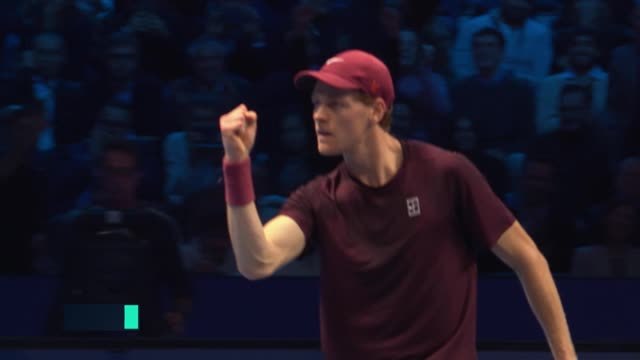 Finales ATP - Sinner qualifié pour les demi-finales après sa victoire face à Zverev