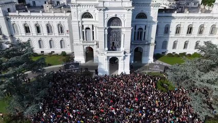 Johnny Depp fue declarado "visitante ilustre" y generó un gran furor en La Plata