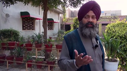 In the Footsteps of Guru Nanak   ( English version )