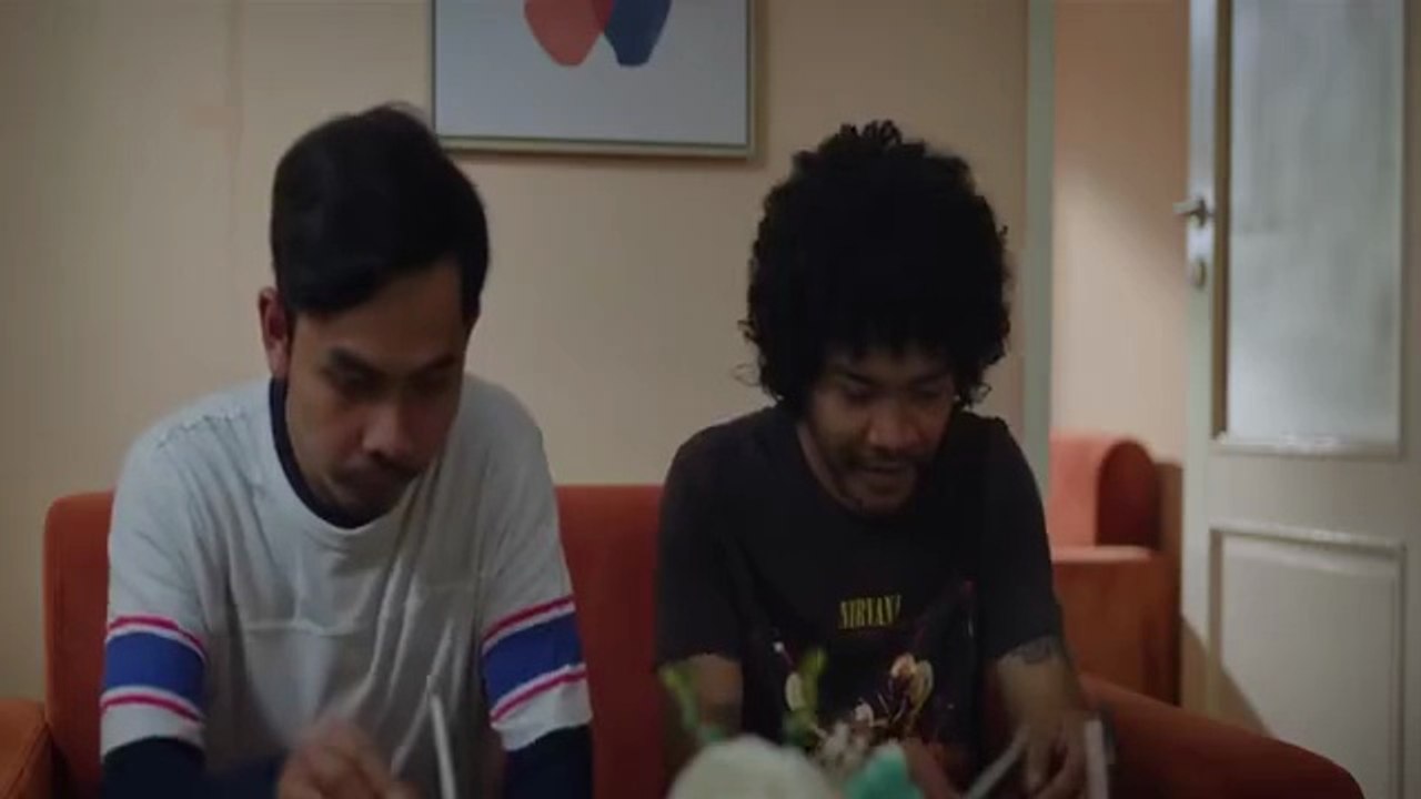 Jodoh Tiga Bujang Full HD