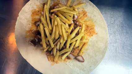 French Tacos with Tenders, Biggy & Algerian Sauce – Gratinated with Goat Cheese & Honey! #FrenchTacos #Tenders #BiggySauce #AlgerianSauce #GoatCheeseLovers