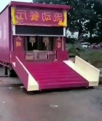 Chinese food truck turns into a full fledged restaurant within minutes