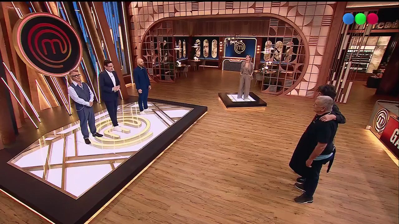 Luis Ventura fue el cuarto eliminado de MasterChef entre lágrimas: el llamativo gesto de Wanda Nara