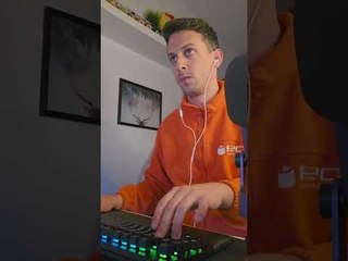 🚀 ¡TECLADO GAMING TOP en calidad-precio ⭐, Razer Huntsman V2! 🎮 #shorts  #gaming