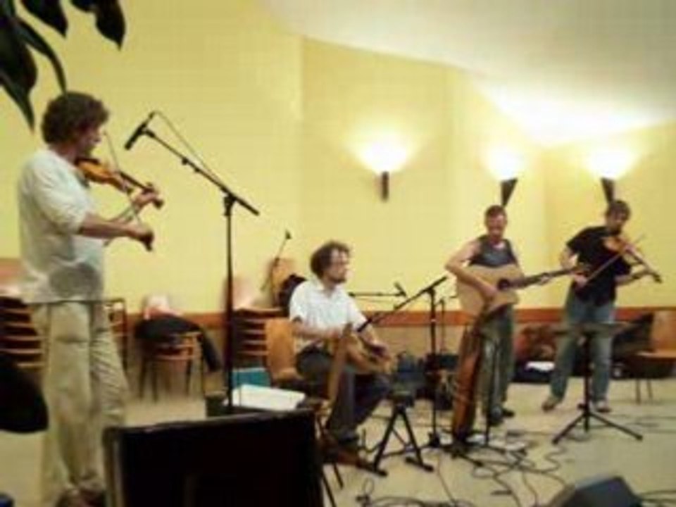 Quatr'Quart : cercle circassien, festival de Lautenbach 2008