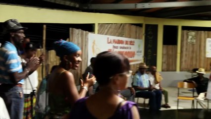 LE DANMYE L ART MARTIAL CREOLE  (version Français)