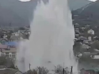 Riesen-Geysir legt russische Stadt lahm