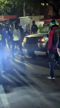 Colombia: un conductor fue asesinado a golpes por un grupo de motociclistas