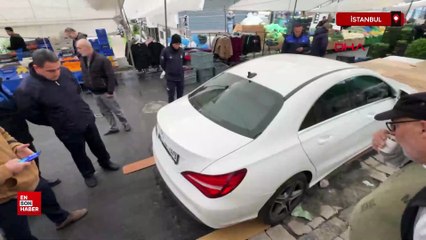 İstanbul Avcılar'da pazarda unutulan araçlar nedeniyle esnaf tezgah açamadı
