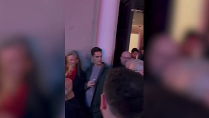 Robert De Niro turns on Christmas lights at Stella McCartney store