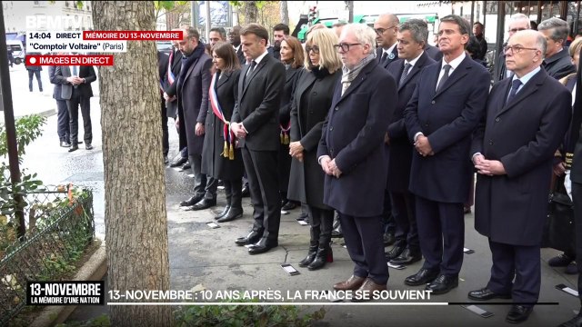 Commémorations du 13-Novembre: le recueillement devant la terrasse du Comptoir Voltaire