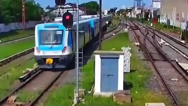 Arjantin’de korkunç kaza! Tren raylardan çıktı! Yaralılar var