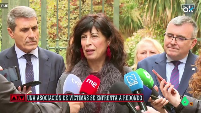 Una asociación de víctimas increpa a Redondo por los fallos en las pulseras