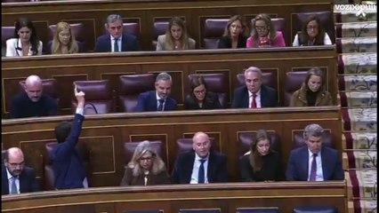 Los socialistas extremeños aplaudiendo la traición a Extremadura