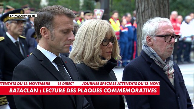 13-Novembre : Le nom des défunts prononcé lors de l'hommage aux victimes du Bataclan