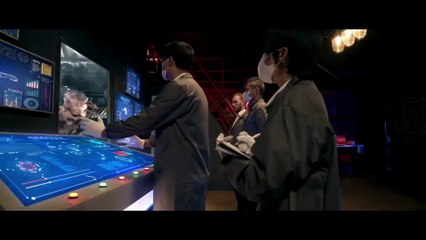 🦖Lab out of control! 😱 Billions of velociraptors hatch... Hungry for humans!💀#dinosaur #movie #film