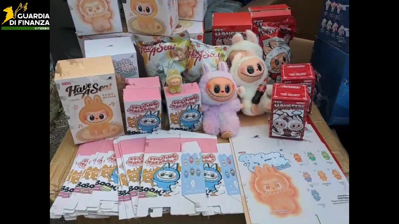 Viterbo - Peluche alla moda e carte per collezionisti: sequestrati oltre 11.500 prodotti falsi (13.11.25)