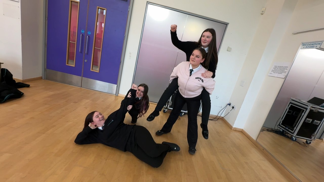 Leeds pupils take part in National Theatre's 'Dear England' Project