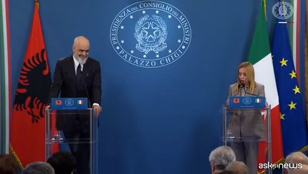 Centri in Albania, Meloni: lavorano per bloccarli ma andiamo avanti