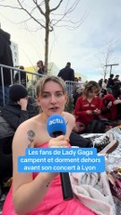 Les fans de Lady Gaga dorment devant la salle avant son concert à Lyon