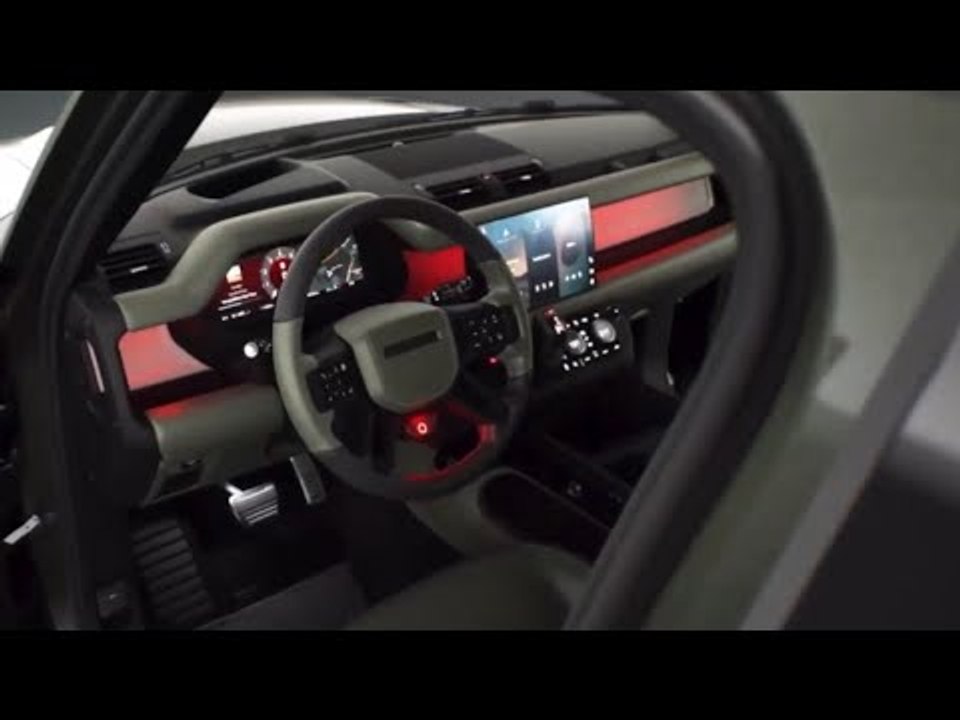 2025 Land Rover Defender OCTA: Sitzkonfiguration, Stauraum & mehr | Überblick