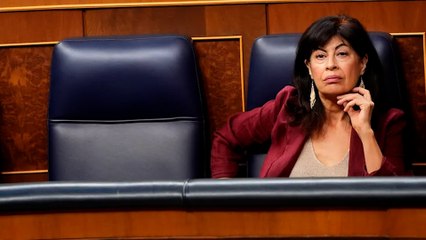 Ana Redondo, increpada por la presidenta de una asociación de víctimas por las pulseras