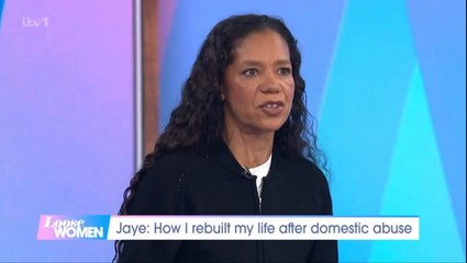 Emmerdale actor breaks down in tears on Loose Women as she relives harrowing abuse from ex