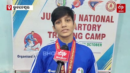 ପେସାରେ ପୋଲିସ, ନିଶା ଖେଳ; ବିଶ୍ଵ ଜୁଜୁସୁ ଚାମ୍ପିଅନସିପରେ ଭାରତ ପାଇଁ ରୌପ୍ୟ ଆଣିଲେ ଓଡିଆ ଝିଅ