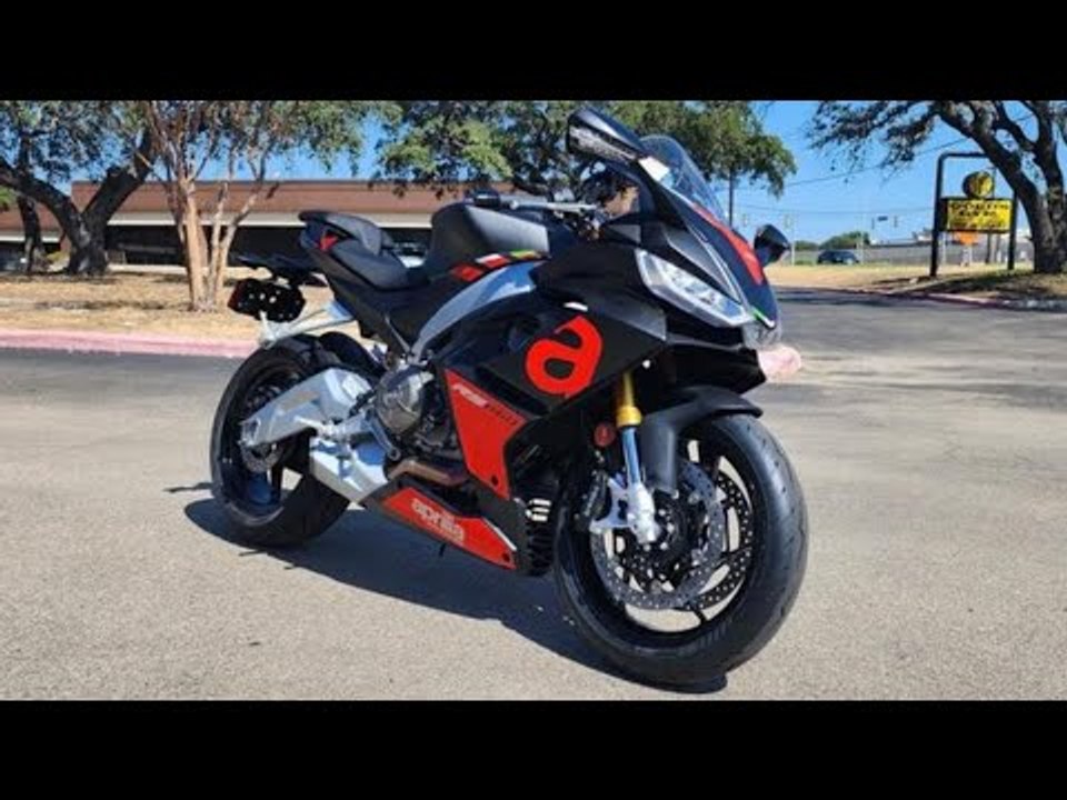 2025 Aprilia RS 660 – Winglets, Öhlins & Factory Trim enthüllt!