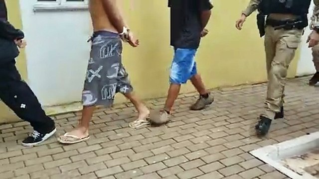 Adolescentes são flagrados com maconha e haxixe no Centro de Cascavel