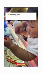 Pure Joy! Baby's Hilarious Reaction to Fish🤣 #cutekids #babylove #petfish #adorablebaby #viralshorts