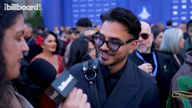 Álvaro Díaz On His Collab With Nathy Peluso, His Career & More | Latin Grammys 2025