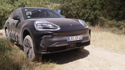 Porsche Cayenne Electric - Off-road testing