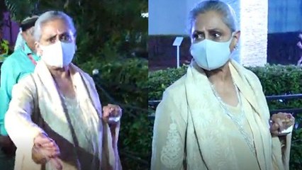 Jaya Bachchan Angry On Paps At Abu Jani Sandeep Khosla Fashion Show Video, Public Troll