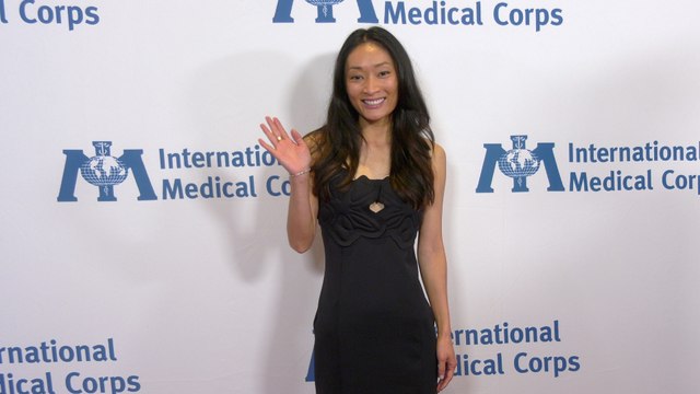 Alice Hewkin walks the red carpet at the 2025 International Medical Corps Annual Awards