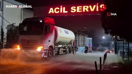 Hastane önünden sızan sis tabakası şoke etti! Her yeri kapladı