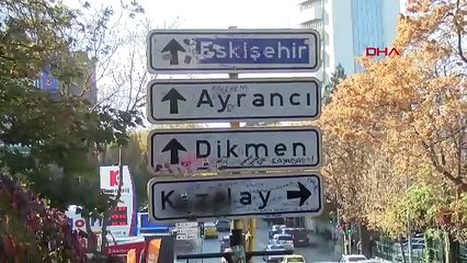 Kızılay tabelasının çilesi bitmedi: Üçüncü kez yenilenmek zorunda kaldı!