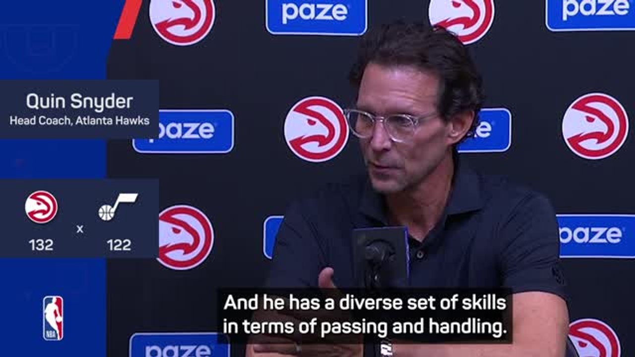 Hawks' Snyder praises Johnson's historic performance