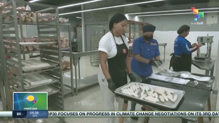 VENEZUELA l A project that supports small entrepreneurs using foreign successful models