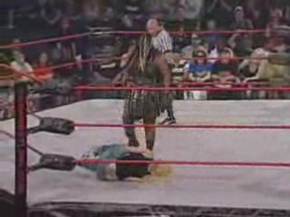 Awesome Kong VS Melisa