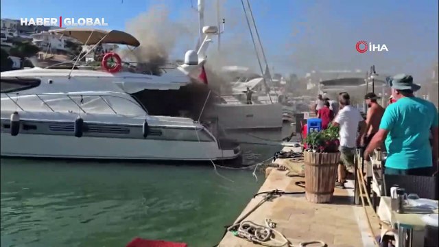 Çeşme Dalyan Marina’da yat yangını