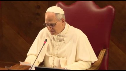 Il Papa alla Pontificia Università Lateranense: formare alla pace