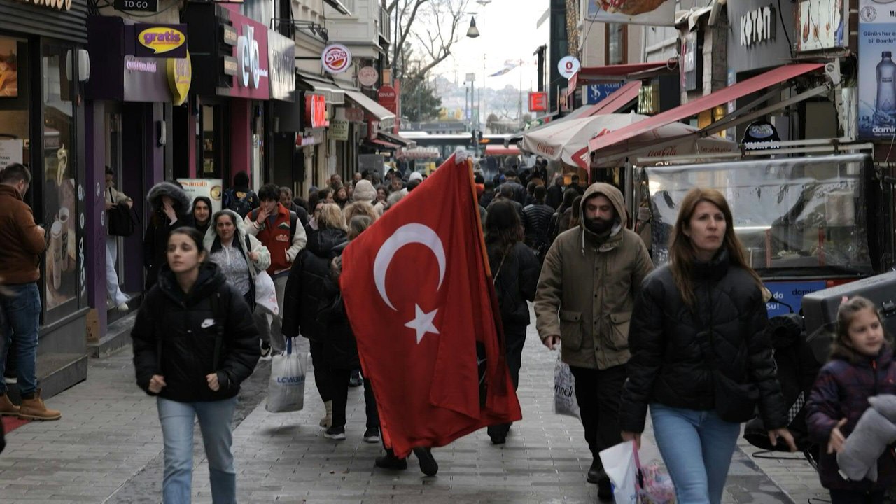 Drei Tote nach vermuteter Lebensmittelvergiftung in Istanbul