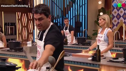 La tensa discusión a los gritos del Chino Leunis con Eugenia Tobal en Masterchef Celebrity: "Bronca"