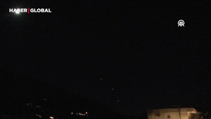 İran'ın, İsrail'e balistik füze saldırıları görüntülendi