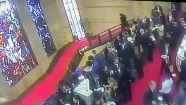 La caduta dalle scale, la vetrata in frantumi: l'assessore Emanuele Cani ha rischiato la vita